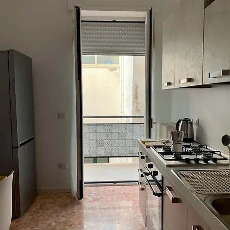 Casa Claudia Lt - 2 Per Vacanze Nel Salento A Apartment *